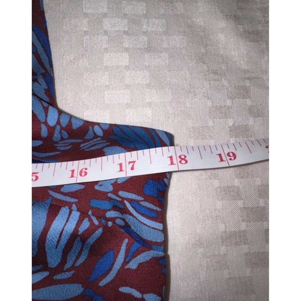 Banana Republic Women's Sleeveless Round Neck Burgundy Blue Floral Blouse Size 2 - Picture 6 of 7